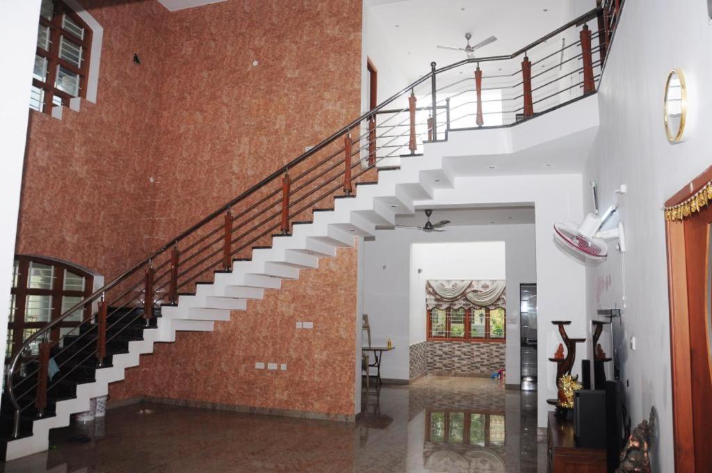 Shri Sai Baba Homestay - Eb Colony - Trichy Tiruchirappalli Exterior photo